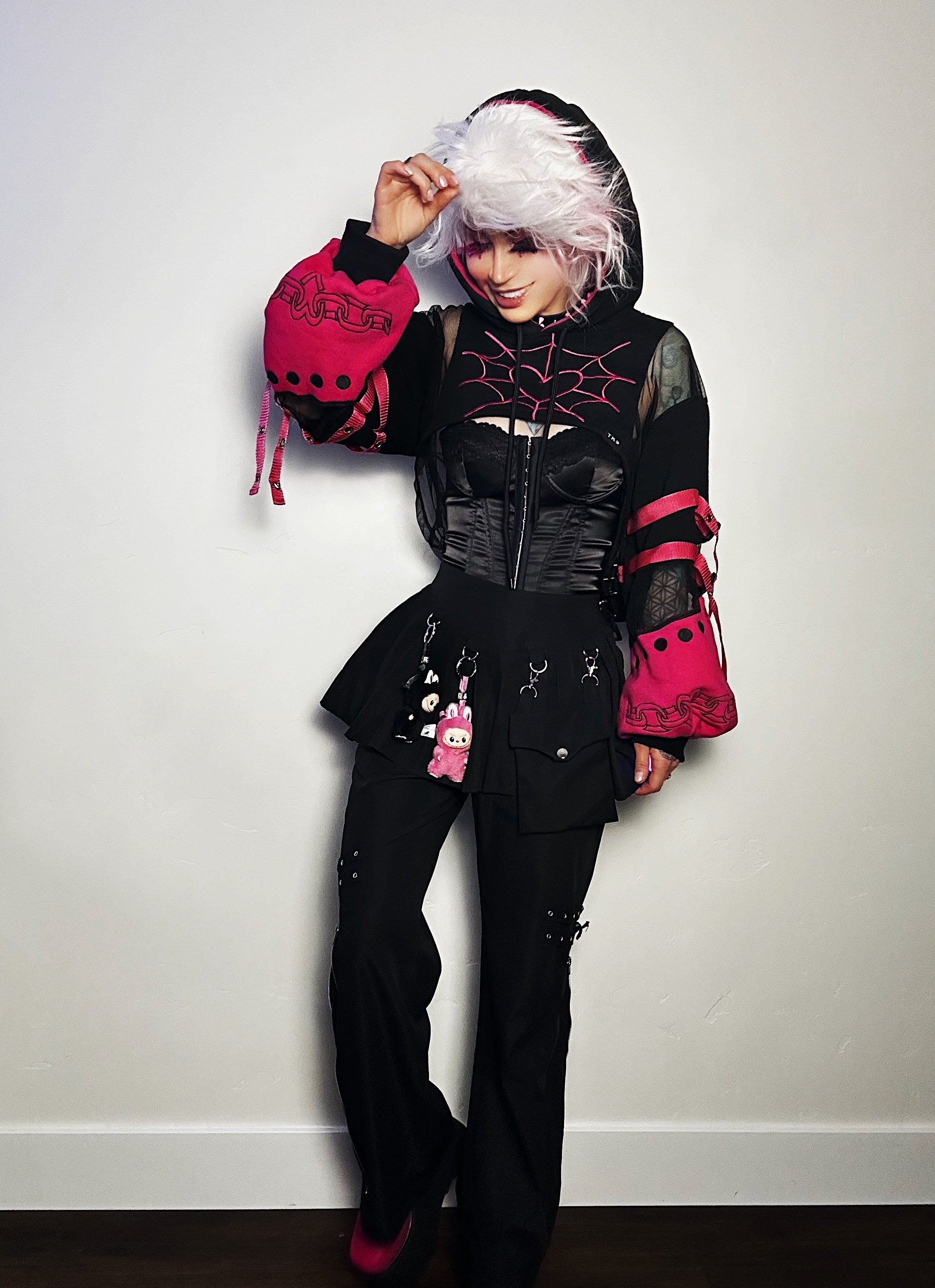 (PRE-ORDER) Poison 2.0 Shruggie