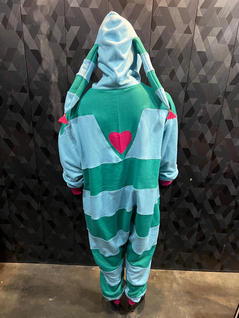 (PRE-ORDER) Sleepy Fizz Onesie