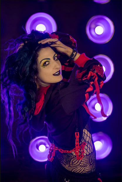 (PRE-ORDER) Spiderlily Shruggie