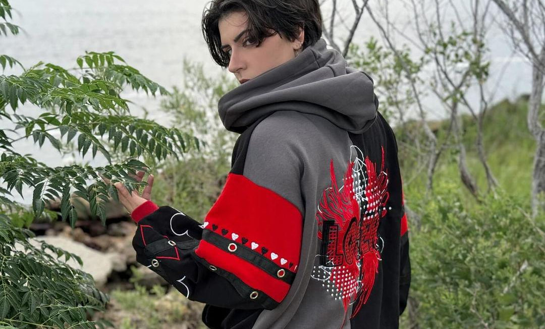 (PRE-ORDER) Loser Oversized Hoodie