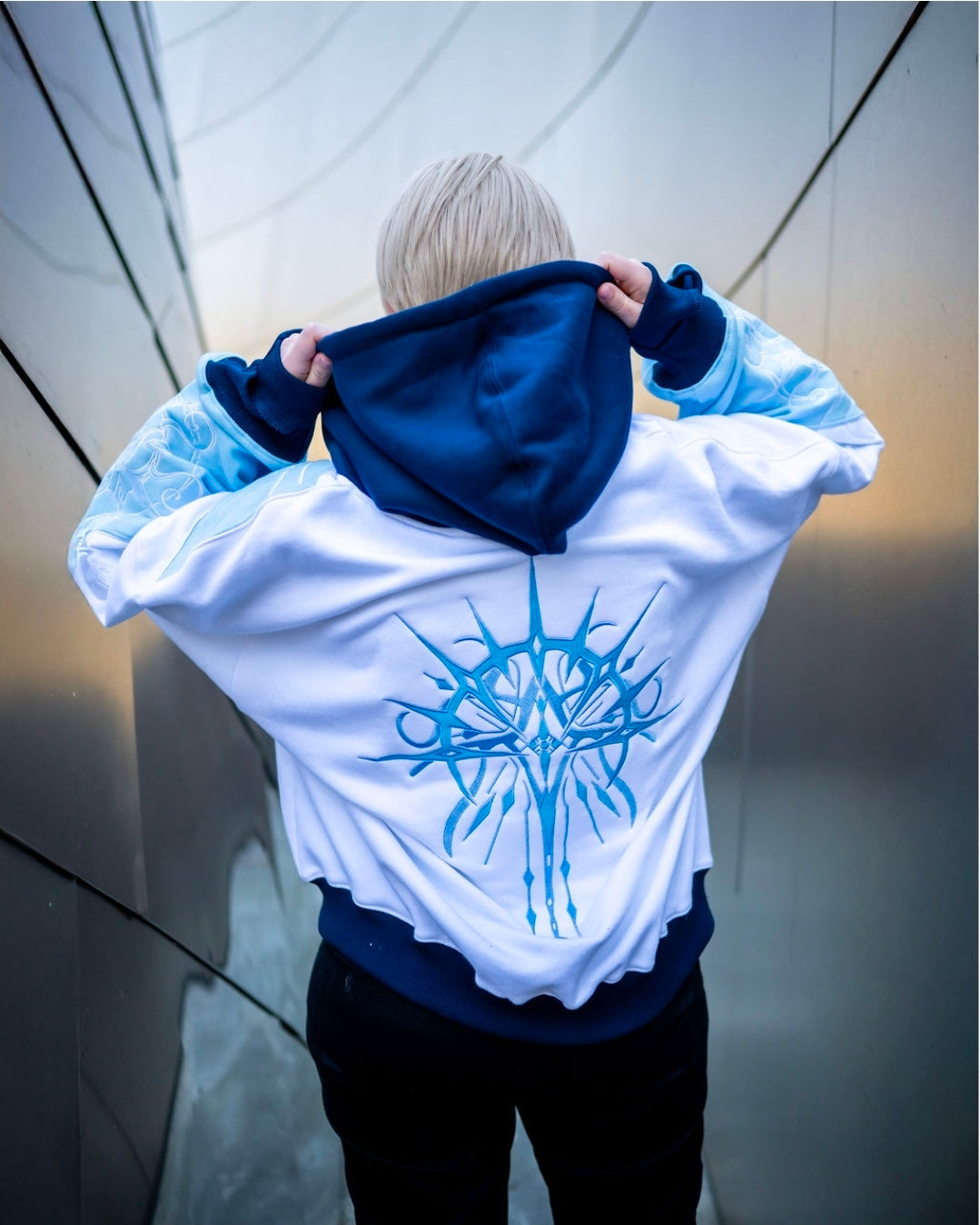 (PRE-ORDER) Xavier Oversized Zip Hoodie