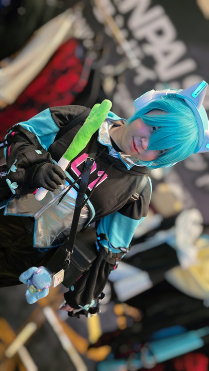 (PRE-ORDER) Vocal Goddess Shruggie