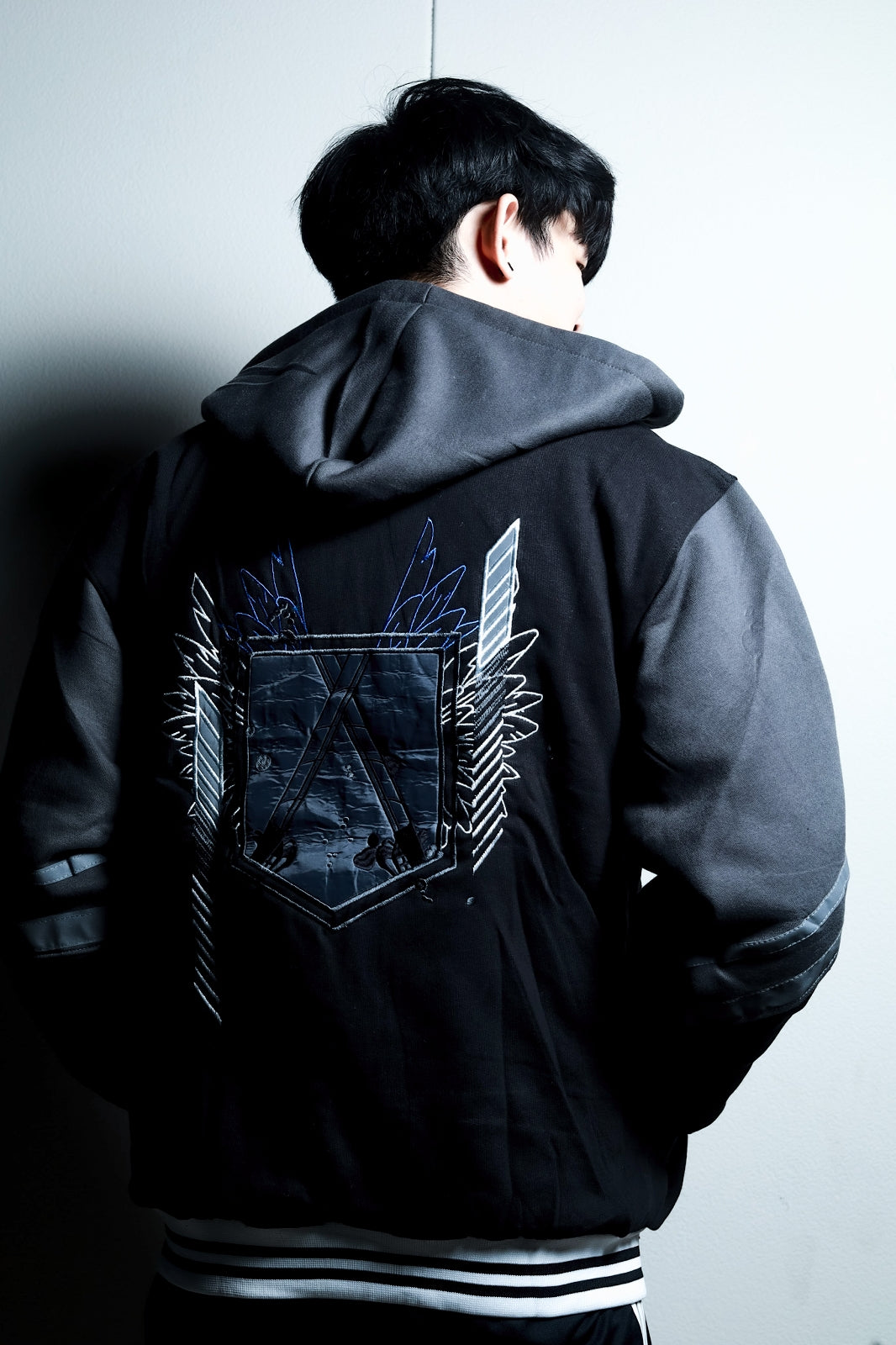 (PRE-ORDER) Titan Slayer Varsity