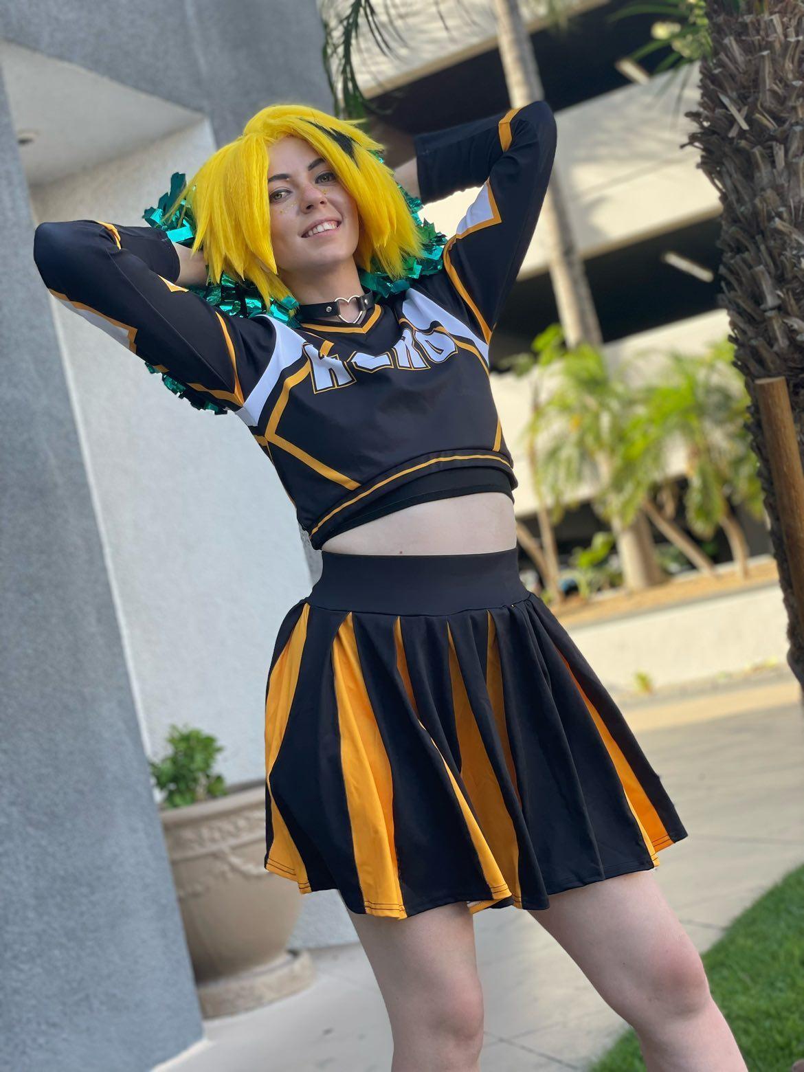 (READY TO SHIP) Chargebolt Cheer Fit