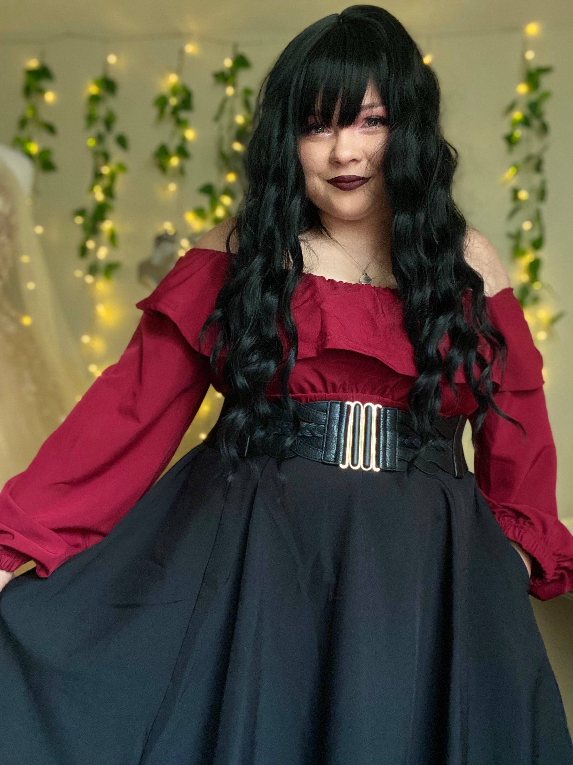 (READY TO SHIP) Crimson Queen Pocket Dress